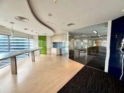 Gateway West (D7), Office #601939261